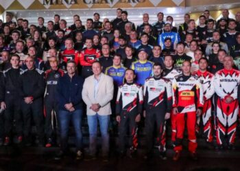 La ciudad de Mina Clavero fue escenario este viernes por la noche de la largada oficial del Rally Sudamericano y el Rally Argentino