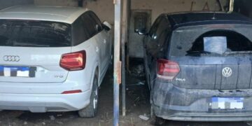 Recuperan dos autos robados en una cochera tras una denuncia anónima