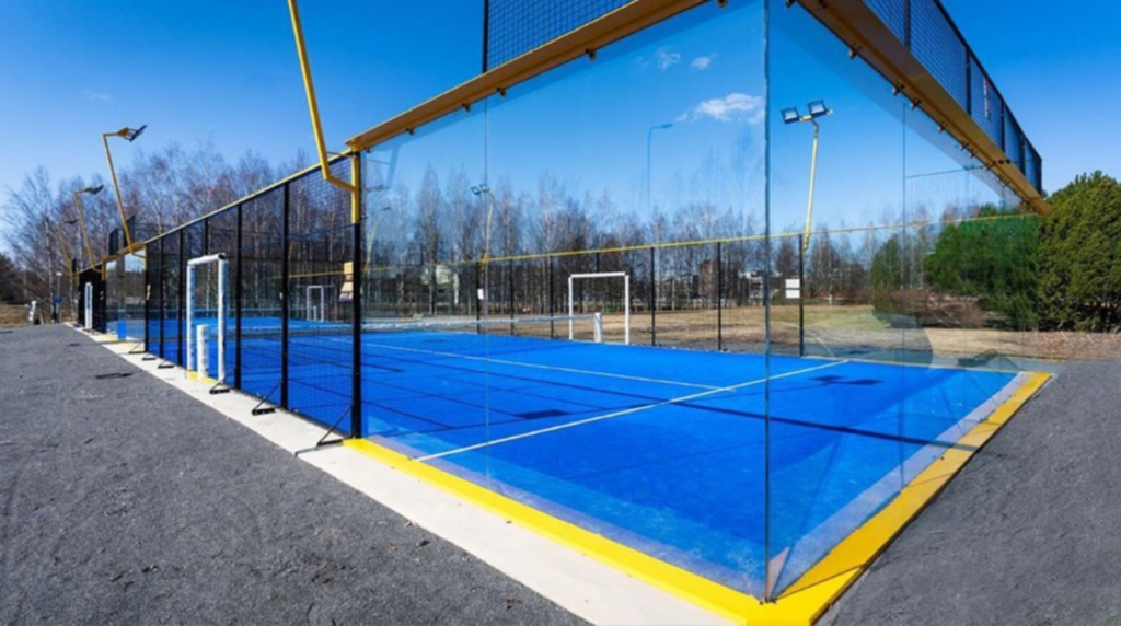 Suspenden actividad en cancha de pádel hasta que finalicen las obras para mitigar ruidos molestos