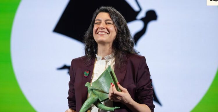 El premio reconoce el mejor título de los publicados en el ámbito hispanohablante o en lenguas cooficiales y traducidos al español en 2025.