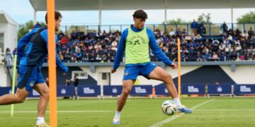 Talleres abrió las puertas del CARD: el plantel de Tévez sintió el apoyo de su gente