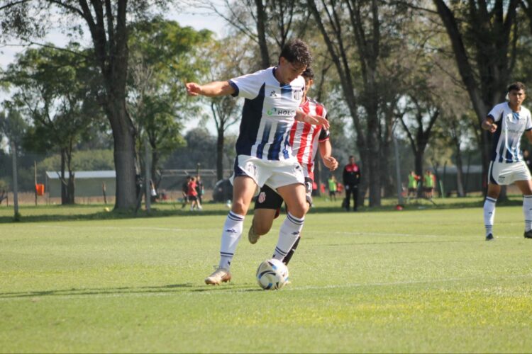El elenco de Barrio Jardín se ubica en el segundo lugar de la Zona A.