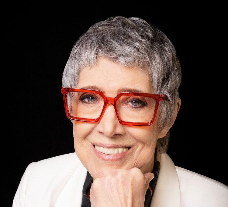 Teresa Parodi, presenta “Hasta que amanezca” Teresa Parodi, presenta “Hasta que amanezca”