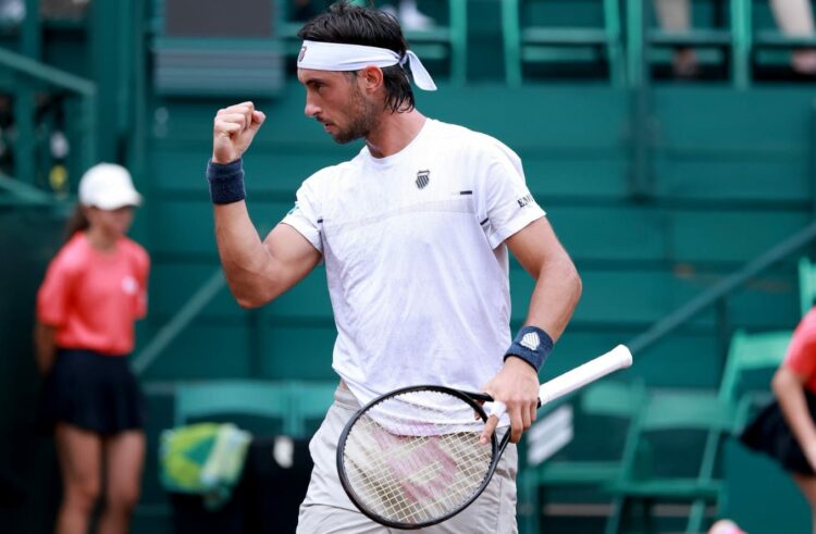 El festejo de Tirante tras el triunfo.