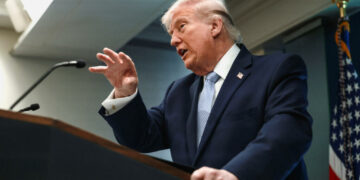 Trump advierte que Irán podría ser “eliminado” en una noche