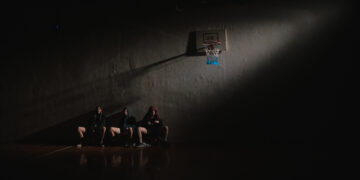 «Un tiro cada uno», la obra basada en hechos reales llega al Comedia