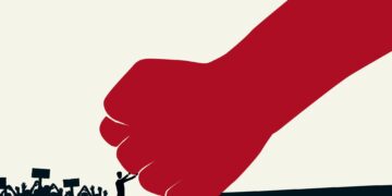 Un celular lleno de dinamita celular