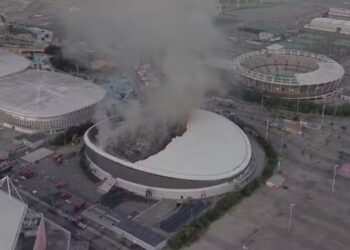 Se incendió parte del techo del velódromo olímpico de Río de Janeiro