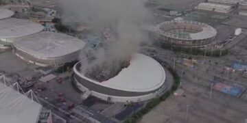 Se incendió parte del techo del velódromo olímpico de Río de Janeiro