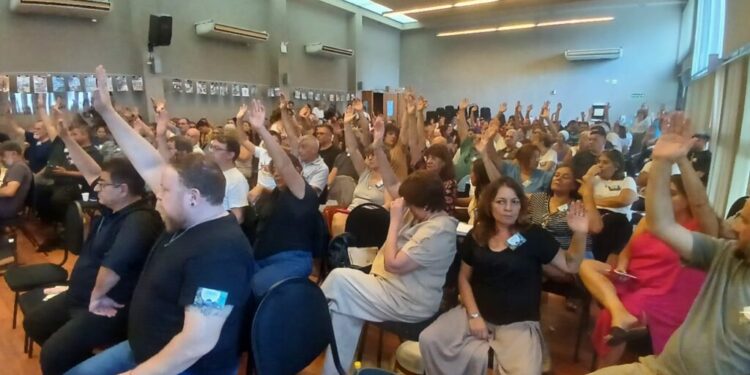 Una amplia mayoría de delegados avaló la medida de fuerza.