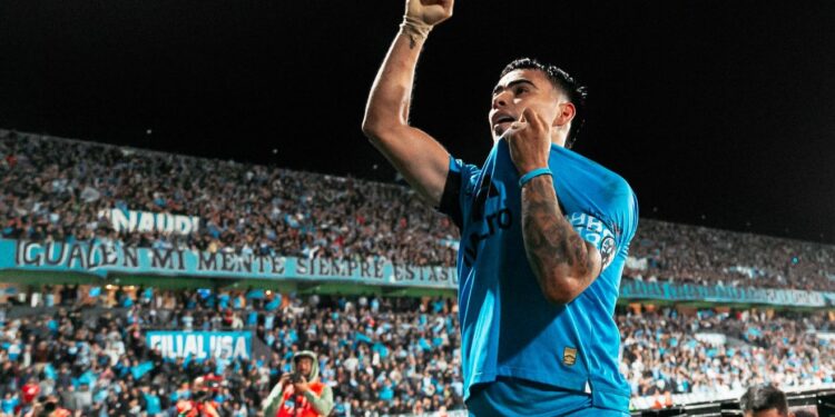 El “10” del Pirata marcó el único gol del partido tras una jugada colectiva.