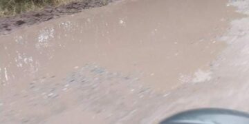 La odisea de 900 familias para ingresar a un barrio sin asfalto