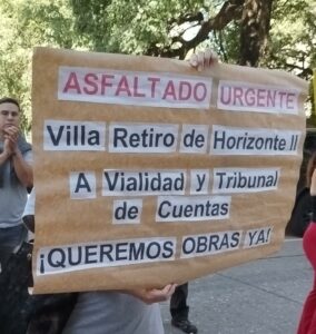 La odisea de 900 familias para ingresar a un barrio sin asfalto