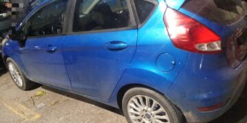 Detuvieron a dos personas tras evadir un control policial en barrio Cooperativa 24 de Septiembre