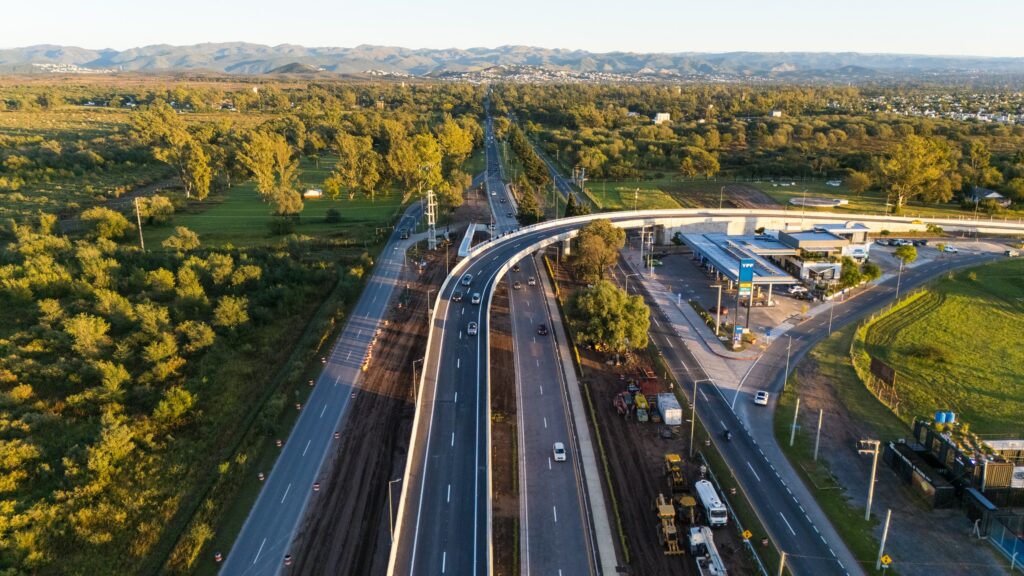 Habilitan el altonivel de Valle Escondido y mejora la circulación en el oeste de Córdoba