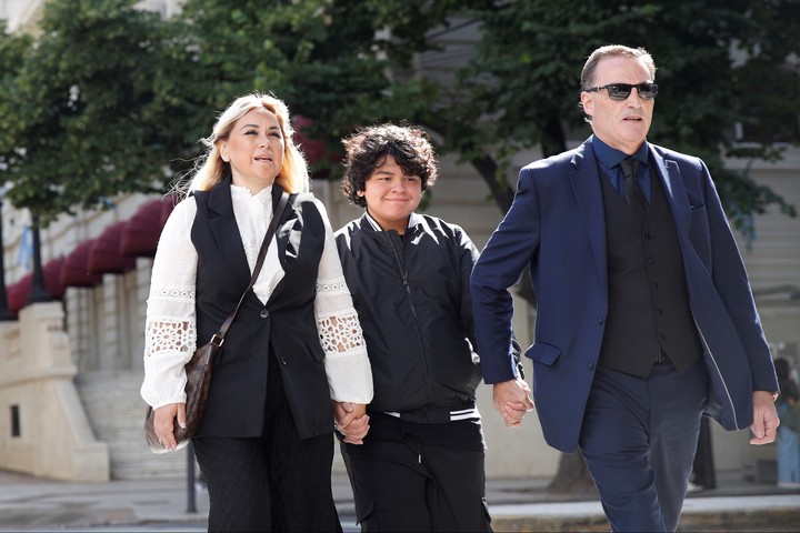 Arranca el nuevo juicio por la muerte de Maradona: siete imputados en el banquillo