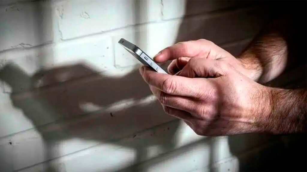 El Gobierno habilita bloqueadores de celulares en cárceles federales para reforzar la seguridad