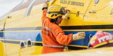 Capacitación aérea para bomberos voluntarios