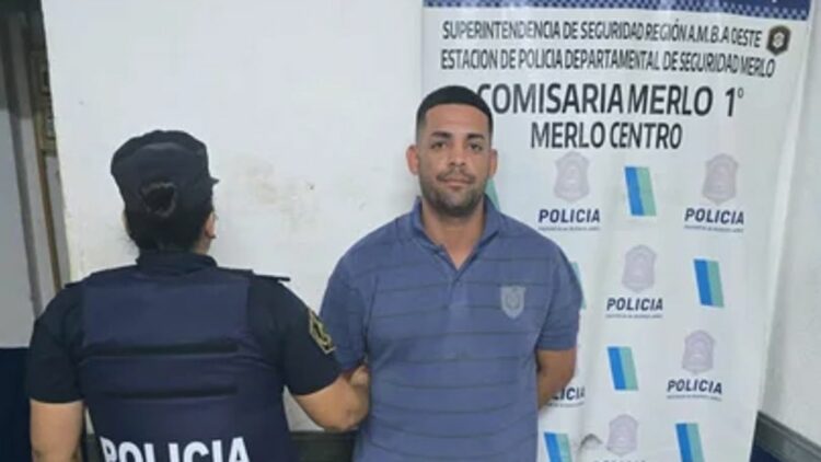 Conmoción en el conurbano bonaerense: un hombre fue detenido acusado de femicidio tras permanecer prófugo, luego de que el hijo de la víctima encontrara el cuerpo enterrado en su casa.