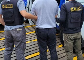 Detuvieron a un joven acusado de un homicidio en barrio Alberdi