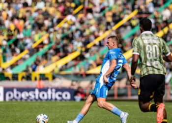 Estudiantes empató con Aldosivi, falló en la definición y sigue en el fondo.