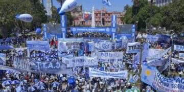 La CGT marchará a Plaza de Mayo por el Día del Trabajador con críticas al Gobierno