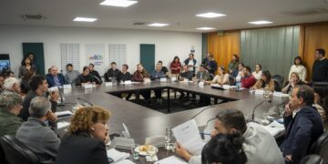 Legisladores que integran las comisiones de Seguridad y de Legislación General de la Unicameral cordobesa.