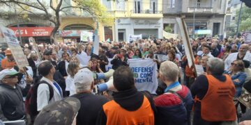 Crece el conflicto en Pami por recortes y demoras en prestaciones