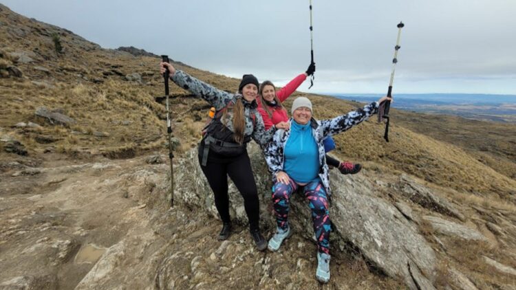 Dos experiencias de trekking en las sierras de Córdoba Trekking en el Cerro Champaquí.