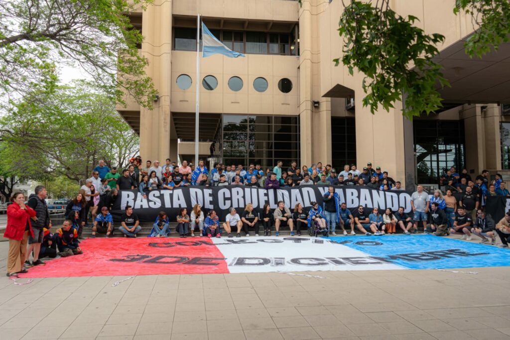 Transportistas de discapacidad, en alerta y movilización