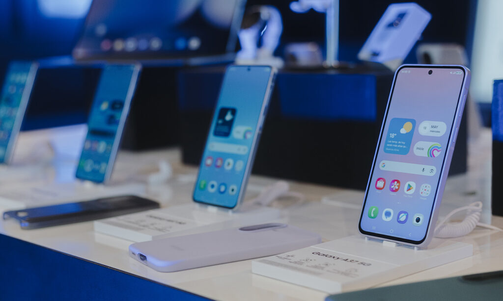 Los nuevos integrantes de la gama media de Samsung: Galaxy A37 y A57.