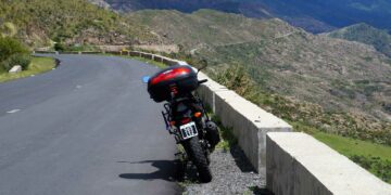 El Camino de las Altas Cumbres permanecerá cerrado este jueves entre las 6.30 y las 14 por tareas de mantenimiento y prevención de desprendimientos en zonas de montaña.