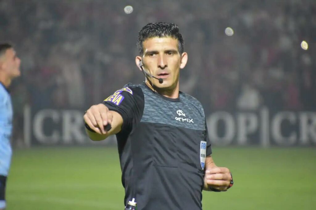 Andrés Merlos dirigirá Belgrano - Unión por los cuartos de final Andrés Merlos dirigirá Belgrano - Unión por los cuartos de final
