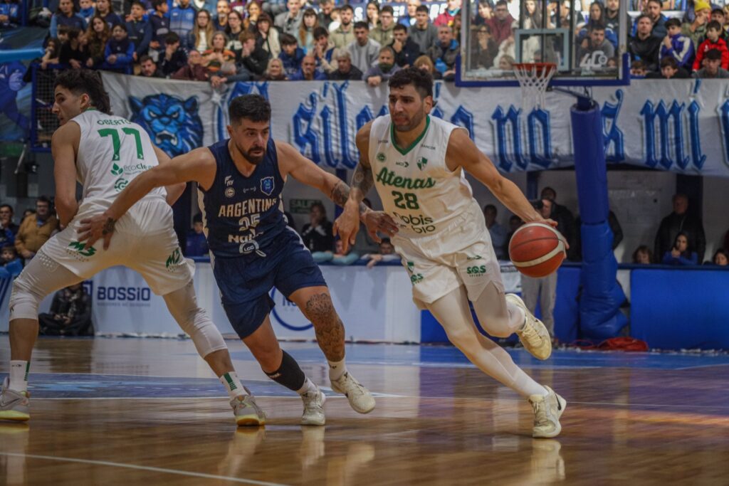 Atenas cayó ante Argentino y quedó contra las cuerdas