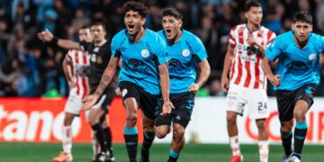 Belgrano derrotó a Unión y se metió por primera vez en las semifinales del Apertura