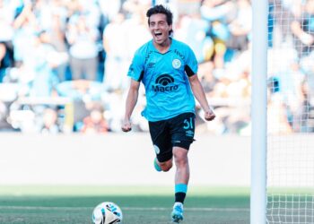 Belgrano goleó a Sarmiento y enfrentará a Talleres en octavos de final