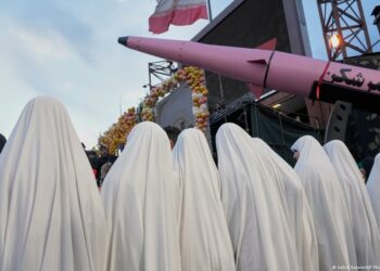Bodas en plena guerra: Irán exhibe movilización social en Teherán
