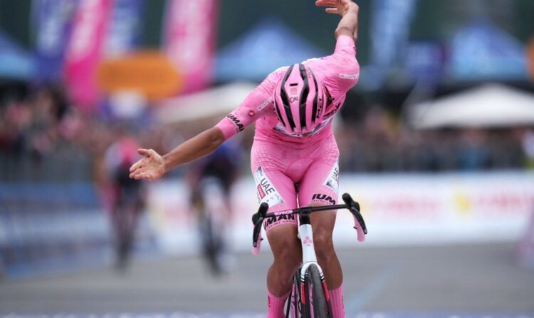 La última edición del Giro fue para el británico Simon Yates.
