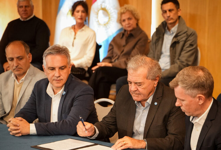 La Provincia lanzó créditos para el sector productivo El gobernador Martín Llaryora encabezó el acto de lanzamiento.