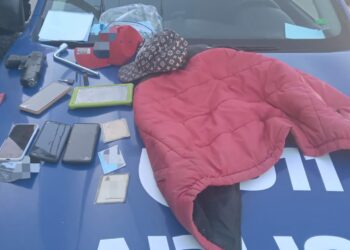 Cuatro detenidos por robar a una chofer de aplicación