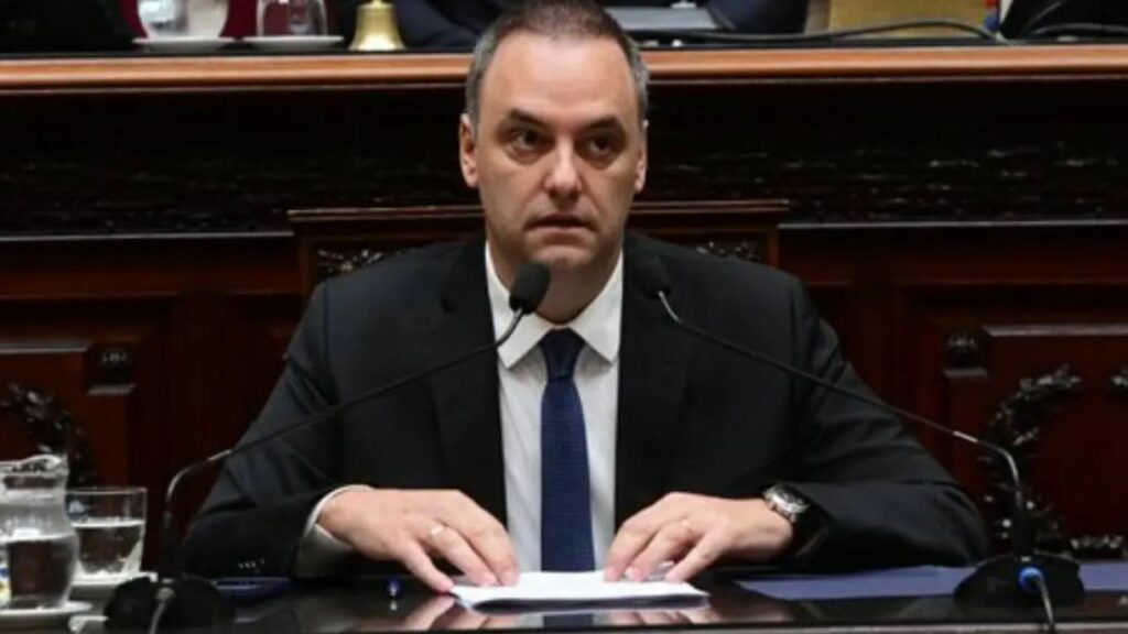 Adorni