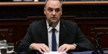 Adorni