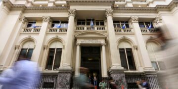 El excedente quedó disponible para afrontar pagos y obligaciones financieras.