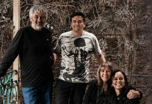 "El Otro País": música y palabras por una nueva realidad "El Otro País": música y palabras por una nueva realidad