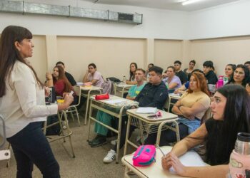 La Licenciatura en Enfermería de la UPC fue aprobada por Coneau En el acuerdo se articularon convenios con el sistema de salud provincial y municipal para el futuro desarrollo de prácticas profesionales que comprenden la carrera.