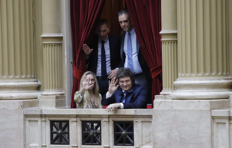 Entre las iniciativas figuran reformas societarias y cambios vinculados a Inteligencia Artificial e Inocencia Fiscal.