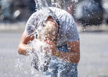 Europa enfrenta una “cúpula de calor” que ya dejó 11 fallecidos