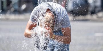 Europa enfrenta una “cúpula de calor” que ya dejó 11 fallecidos