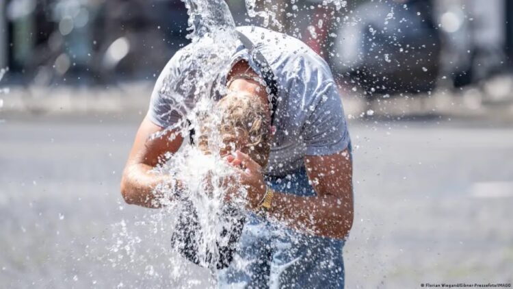 Europa enfrenta una “cúpula de calor” que ya dejó 11 fallecidos Este martes se batieron récords de temperatura para el mes de mayo en el Reino Unido y en Francia.