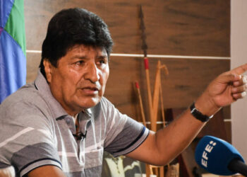 Evo Morales fue declarado en rebeldía y la Justicia ordenó detenerlo Evo Morales fue declarado en rebeldía y la Justicia ordenó detenerlo